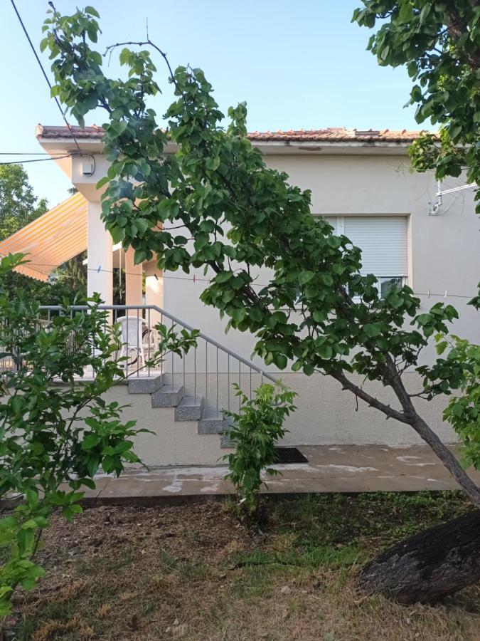 House - Apartman Sarah Kaštela Exterior foto